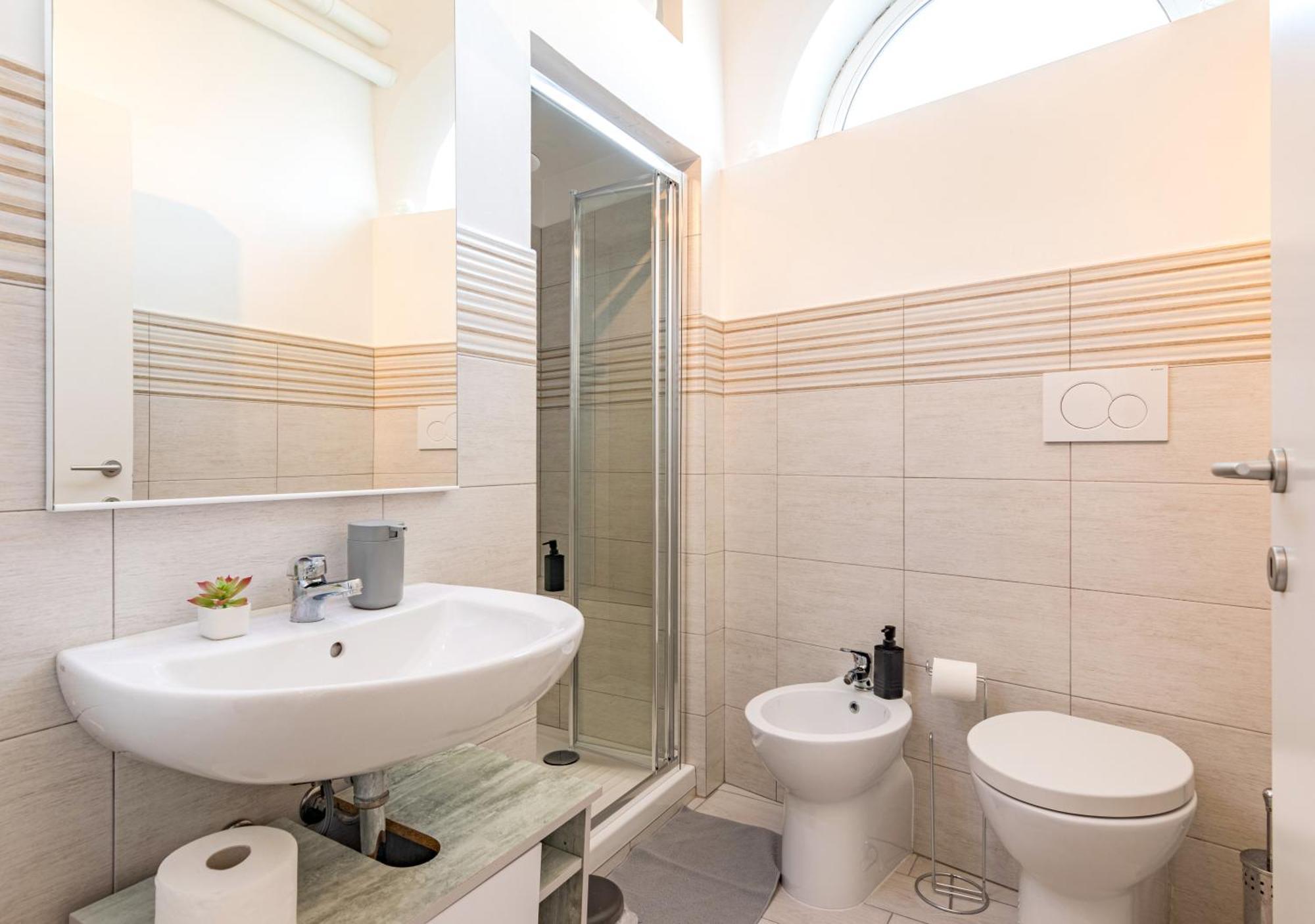 Casa Mya-Relax Al Porto, Wifi Veloce E Clima Livorno Exterior foto